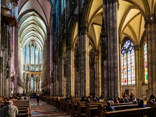 Innenansicht des Kölner Doms