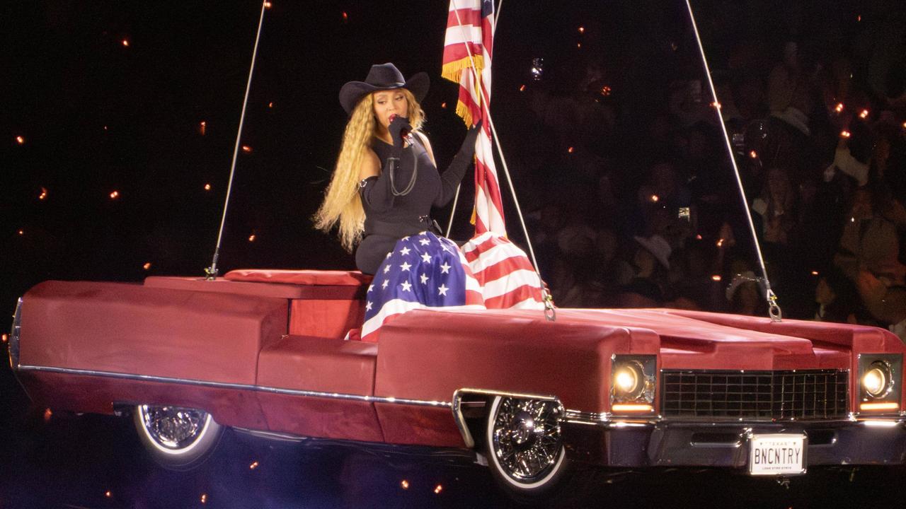 Beyonce startet den britischen Teil ihrer Cowboy Carter Tour im Tottenham Hotspur Stadion, London
