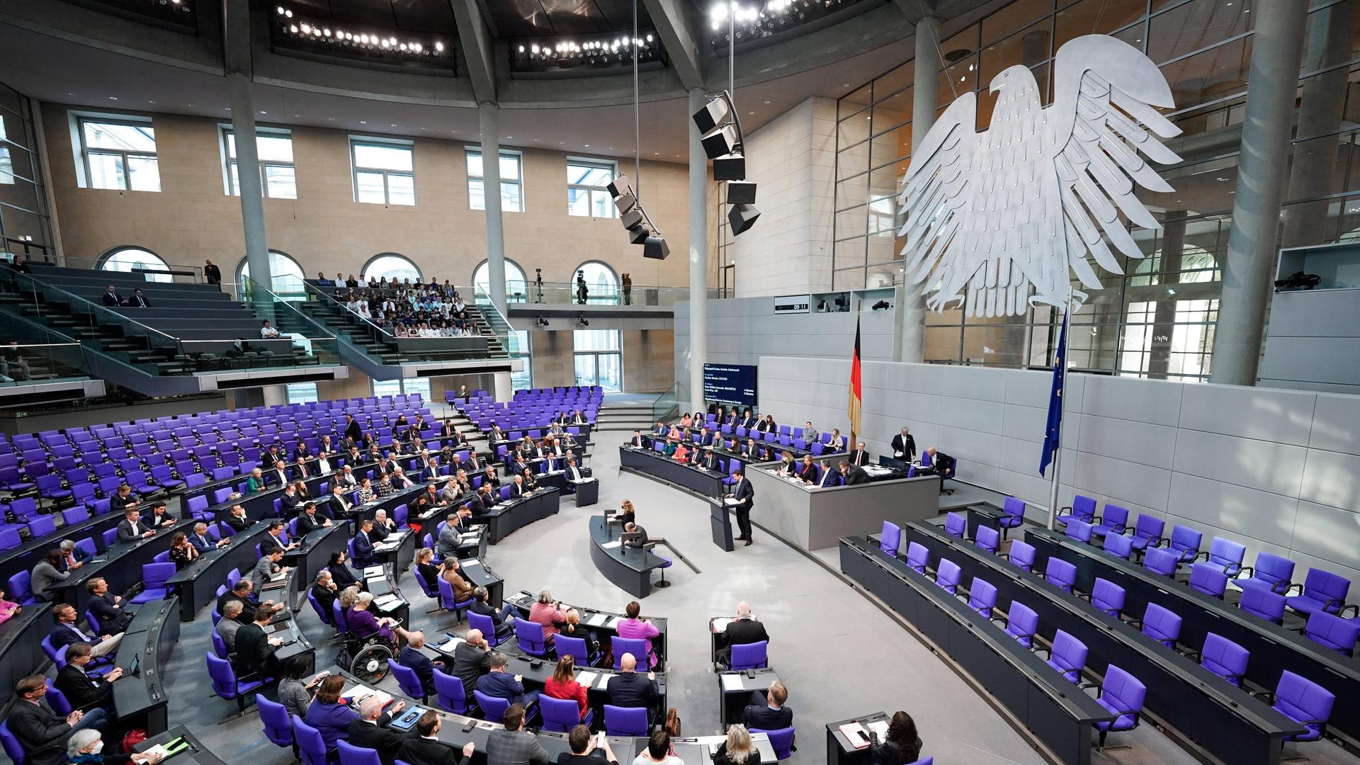 60. Bundestagssitzung und Debatte in Berlin über das neue Bürgergeld 