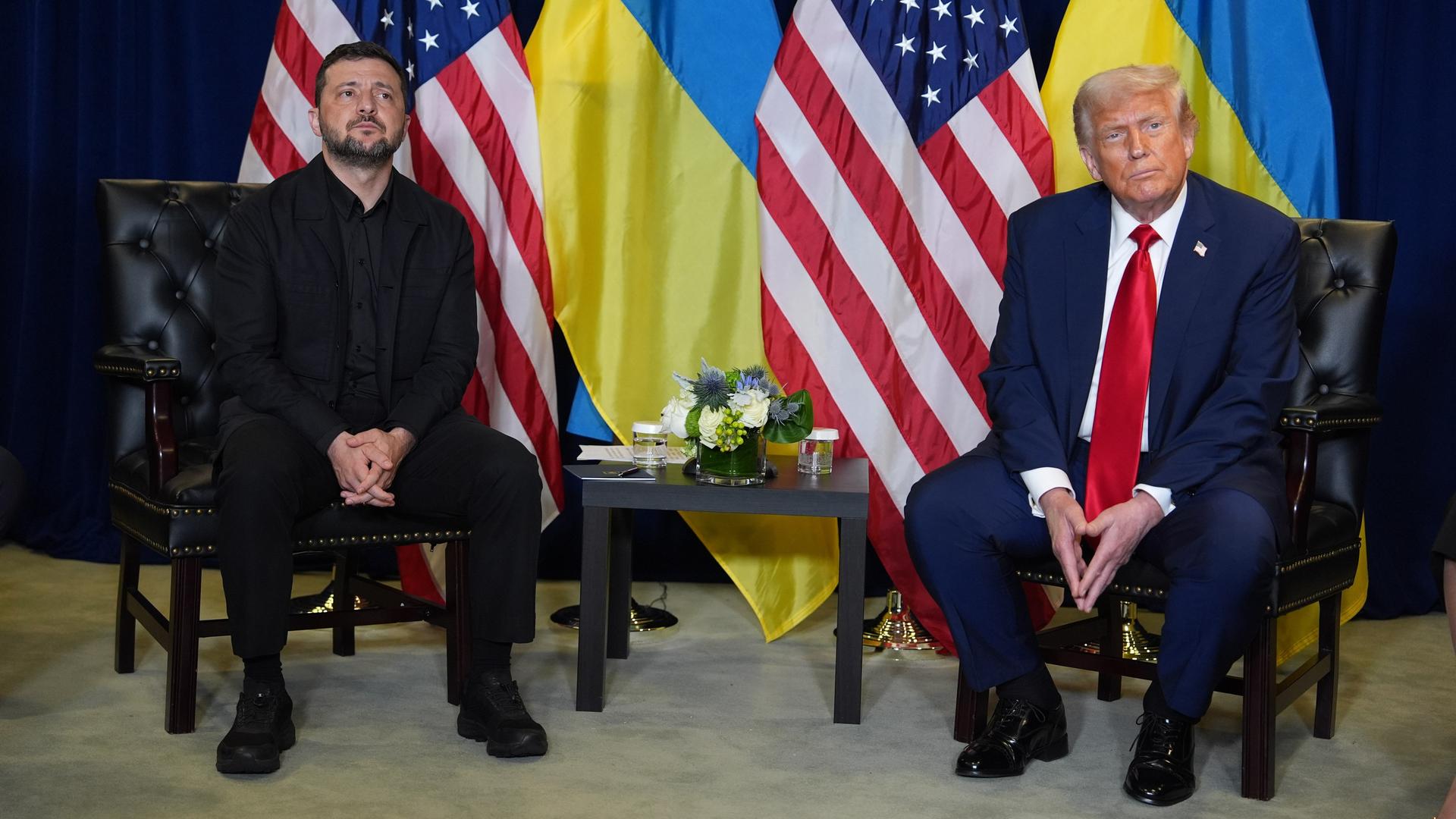 Präsident Donald Trump trifft sich mit dem ukrainischen Präsidenten Wolodymyr Selenskyj am Rande der Generaldebatte der UNO-Vollversammlung in New York. 