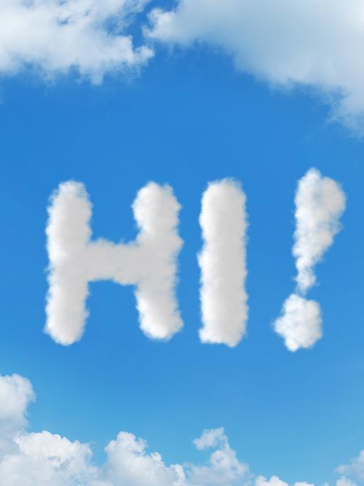 Wolken in Buchstabenform: Hi!