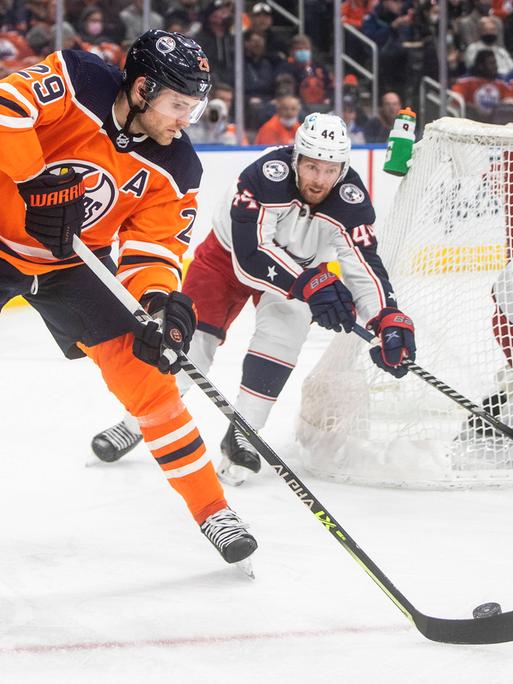 NHL-Spieler Leon Draisaitl (l.)