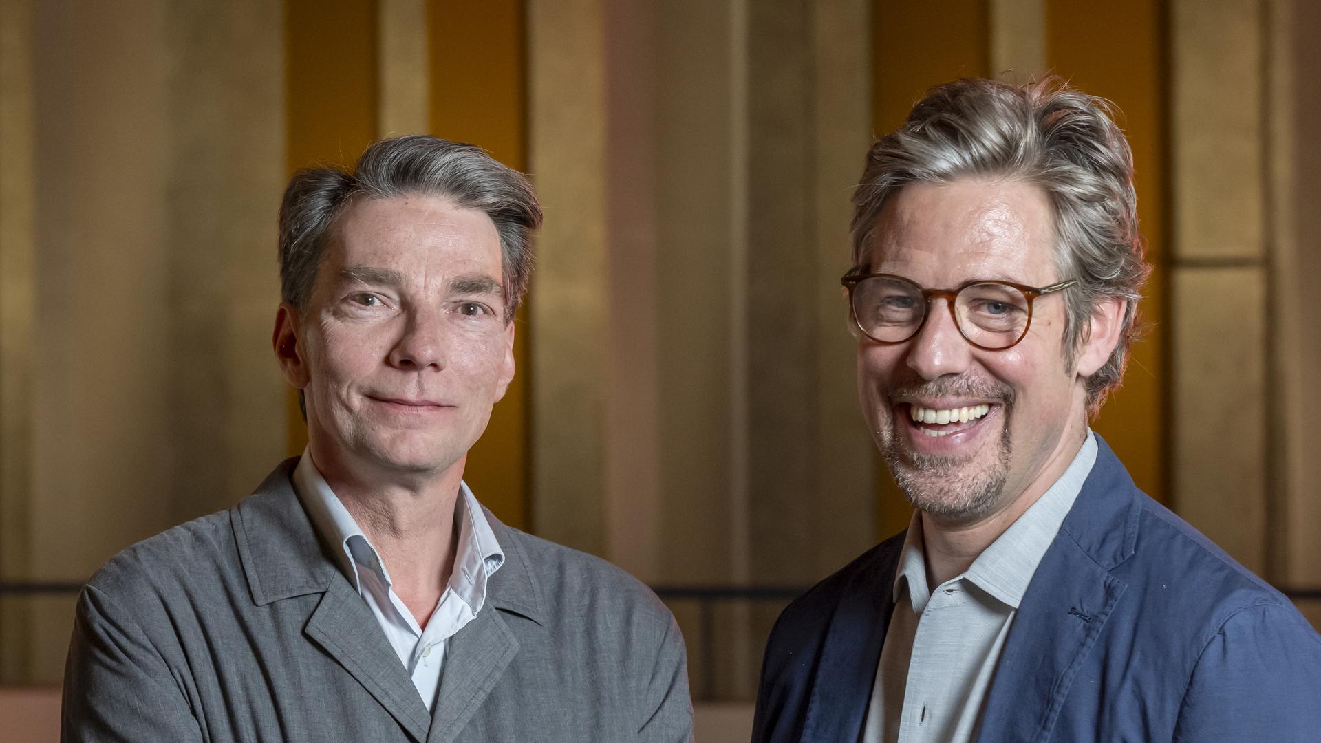 Der Intendant Benedikt von Peter (rechts) stellt den Choreographen Marco Goecke als neuen Balletdirektor am Theater Basel vor. 