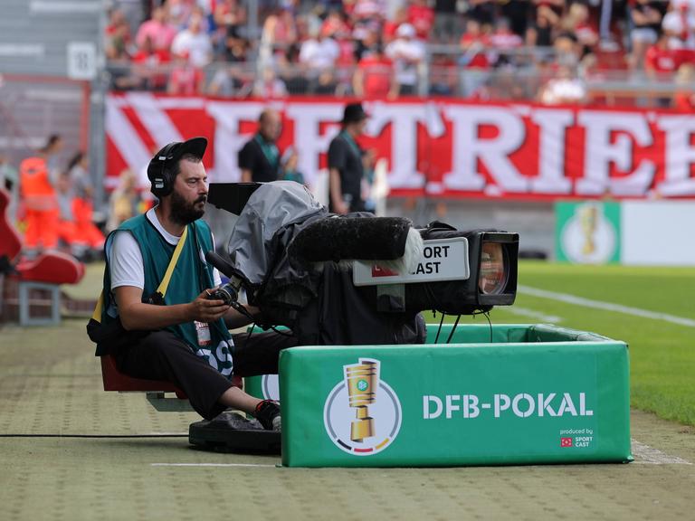 Fans im Ausland können etwa den DFB-Pokal bald über den verbandseigenen FAST-Channel verfolgen.