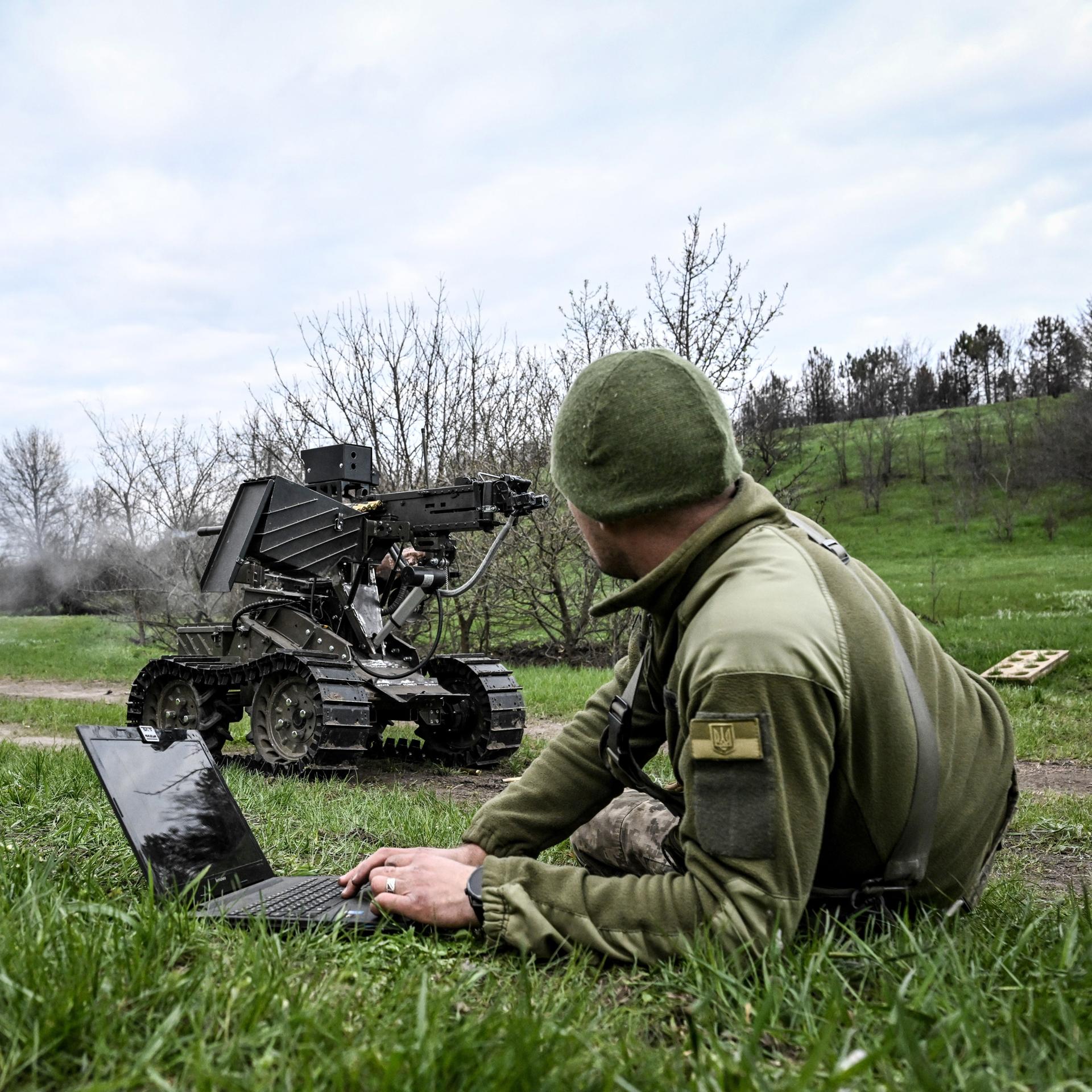 Krieg in der Ukraine - Warum Roboter an der Front immer wichtiger werden