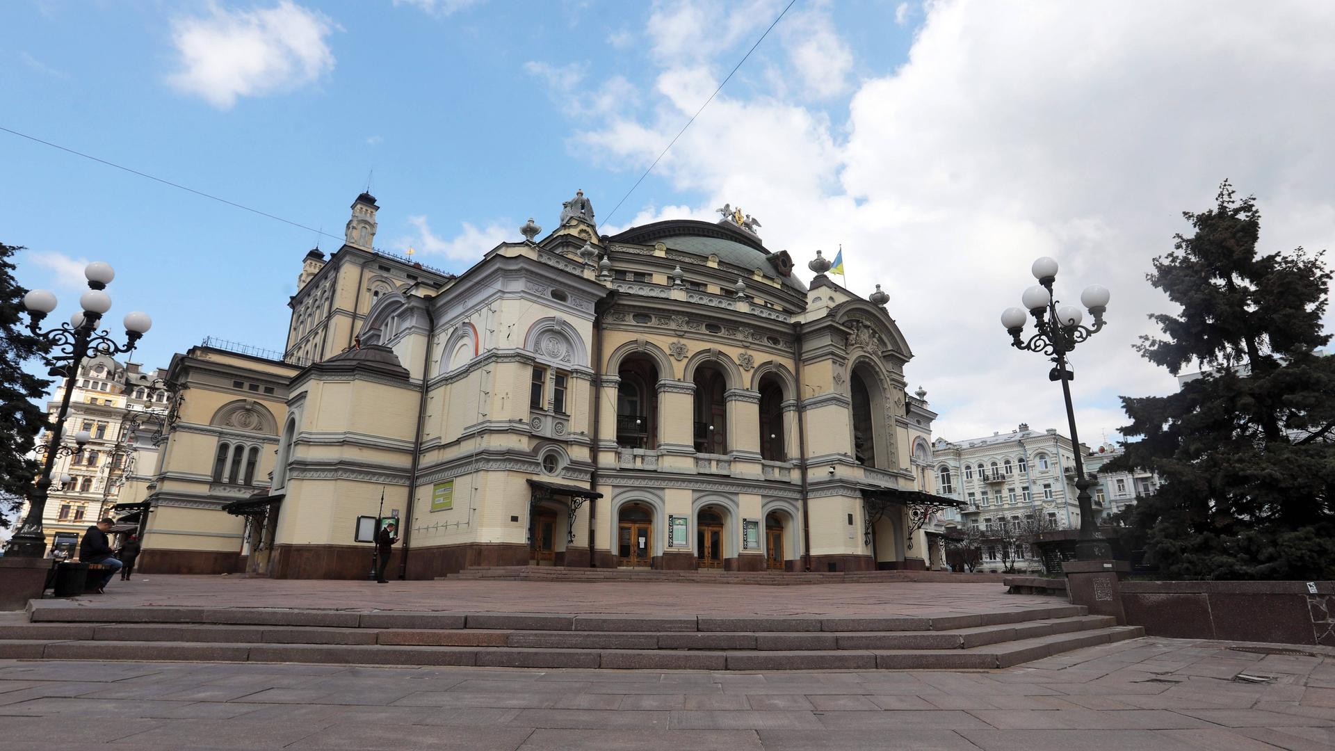 Außenansicht des Opernhauses in Kiew, Ukraine