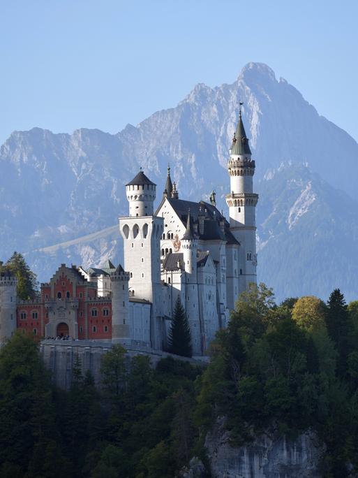 Schloss Neuschwanstein in der Morgensonne