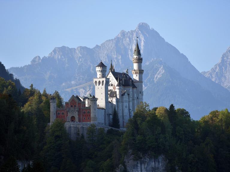Schloss Neuschwanstein in der Morgensonne