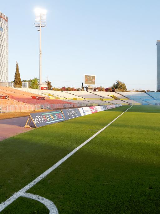 Das Ramat-Gan-Stadion bei Tel Aviv Das Ramat-Gan-Stadion bei Tel Aviv