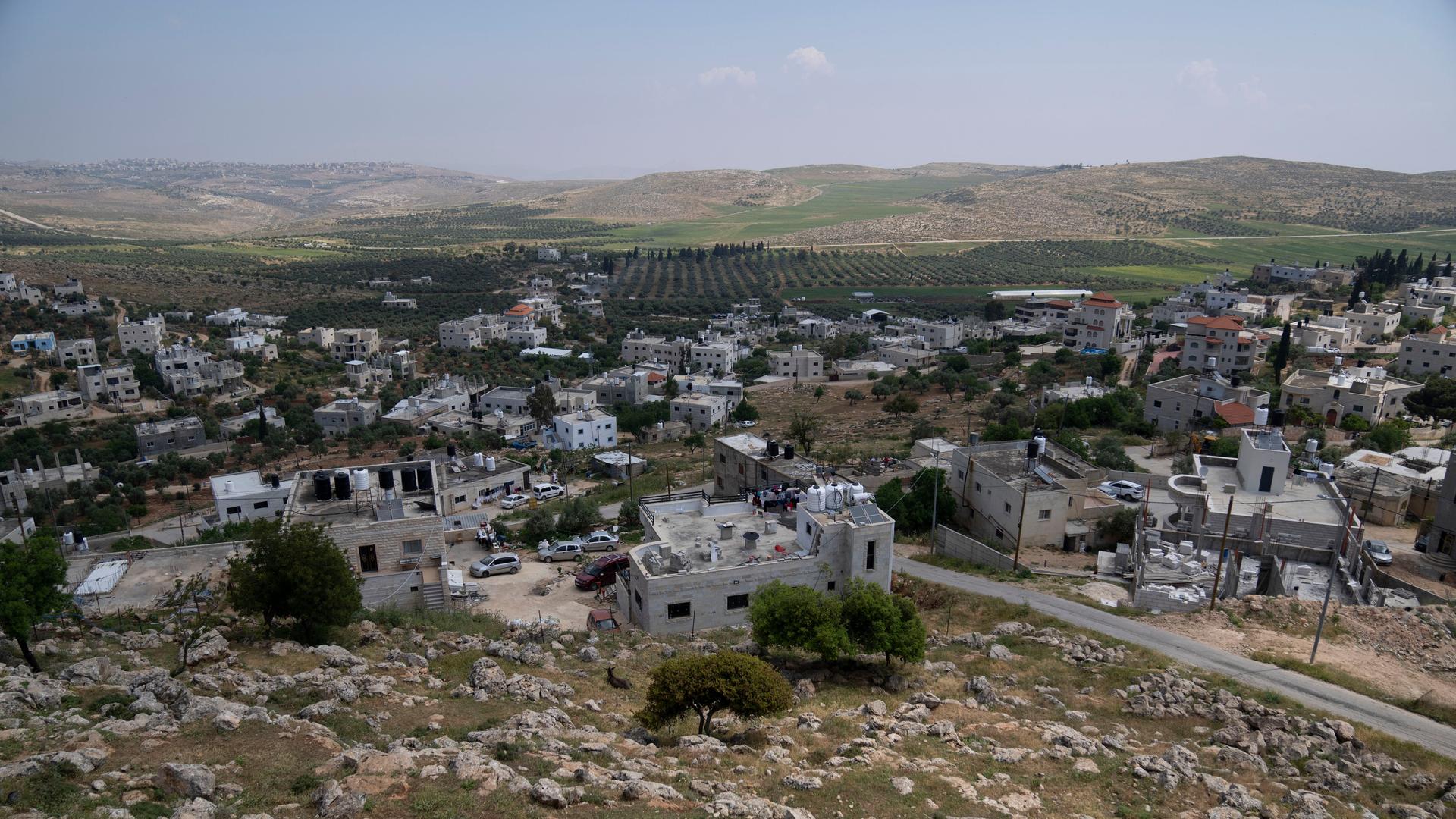Blick auf ein palästinensisches Dorf.