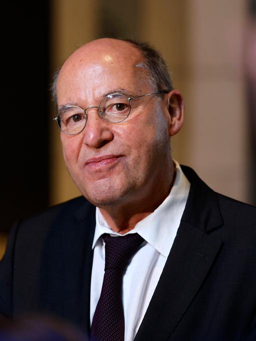 Gregor Gysi im Porträt