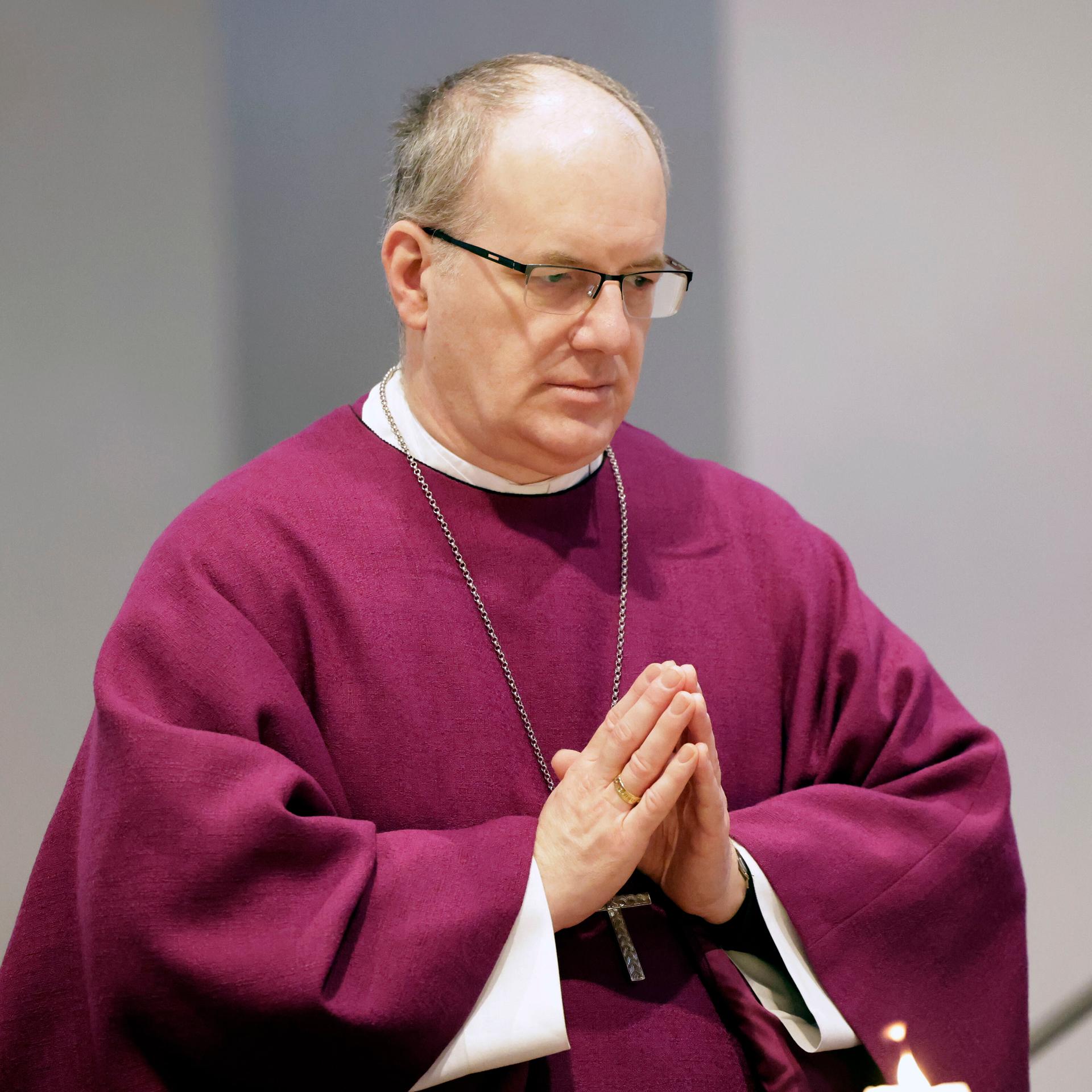 Christian Würtz beim Gottesdienst der Frühjahrsvollversammlung der Deutschen Bischofskonferenz im Neumünster St. Johannes Evangelist und Johannes der Täufer. Würzburg, 24.02.2026