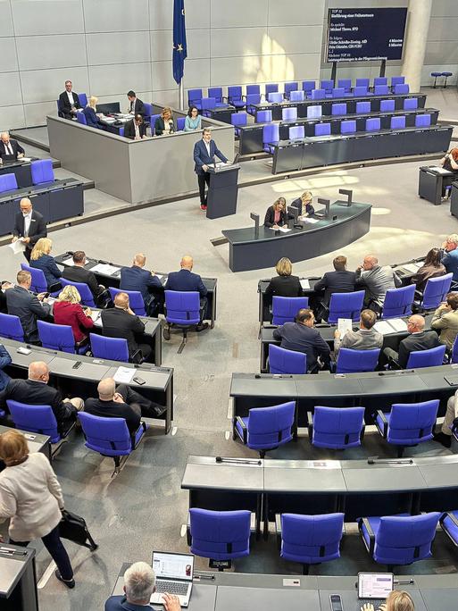 Plenarsaal des Deutschen Bundestags bei einer Sitzung im Oktober 2026. Plenarsaal des Deutschen Bundestags bei einer Sitzung im Oktober 2026.