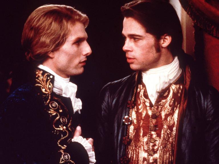 Die Schauspieler Tom Cruise und Brad Pitt in dem Film "Interview mit einem Vampir" nach der Romanvorlage von Anne Rice