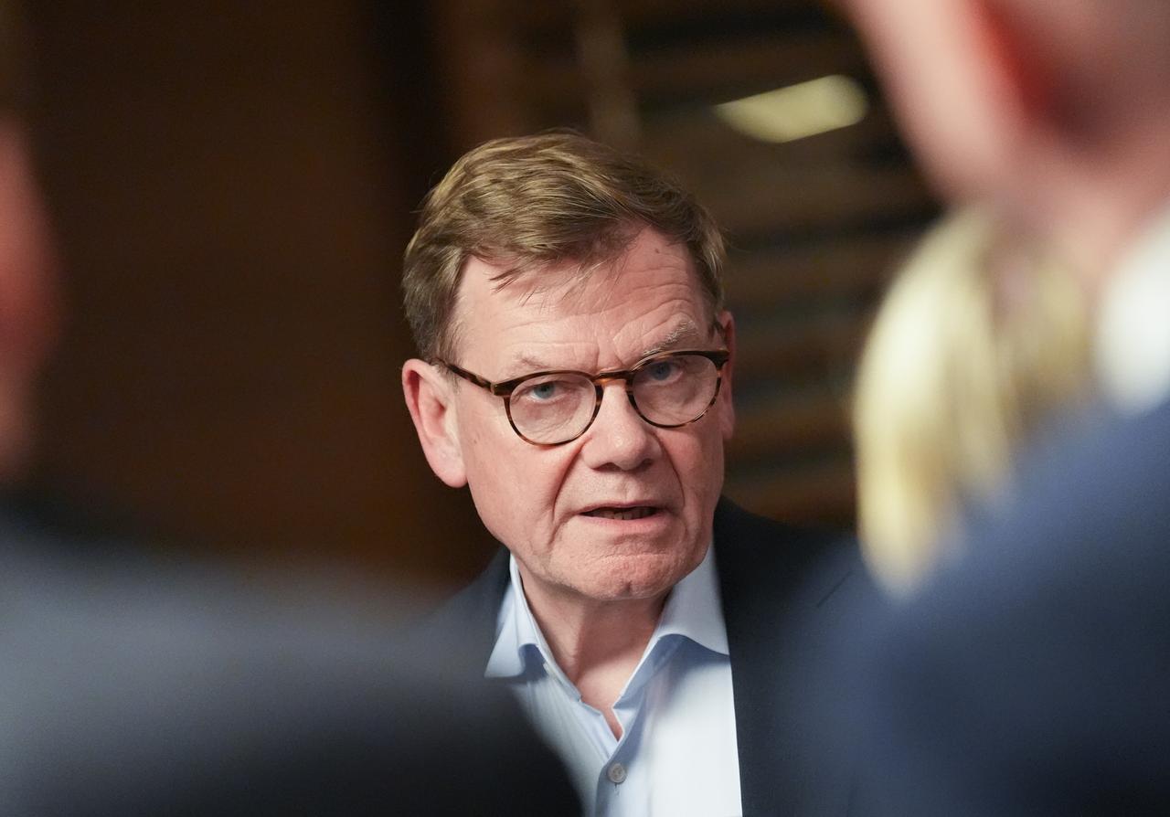 Außenminister Johann Wadephul (CDU) bei einem Pressestatement.