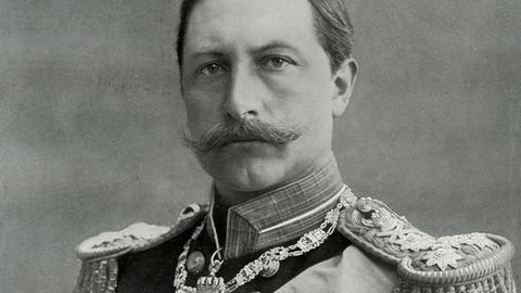 Fotografisches Porträt von Kaiser Wilhelm II in Uniform