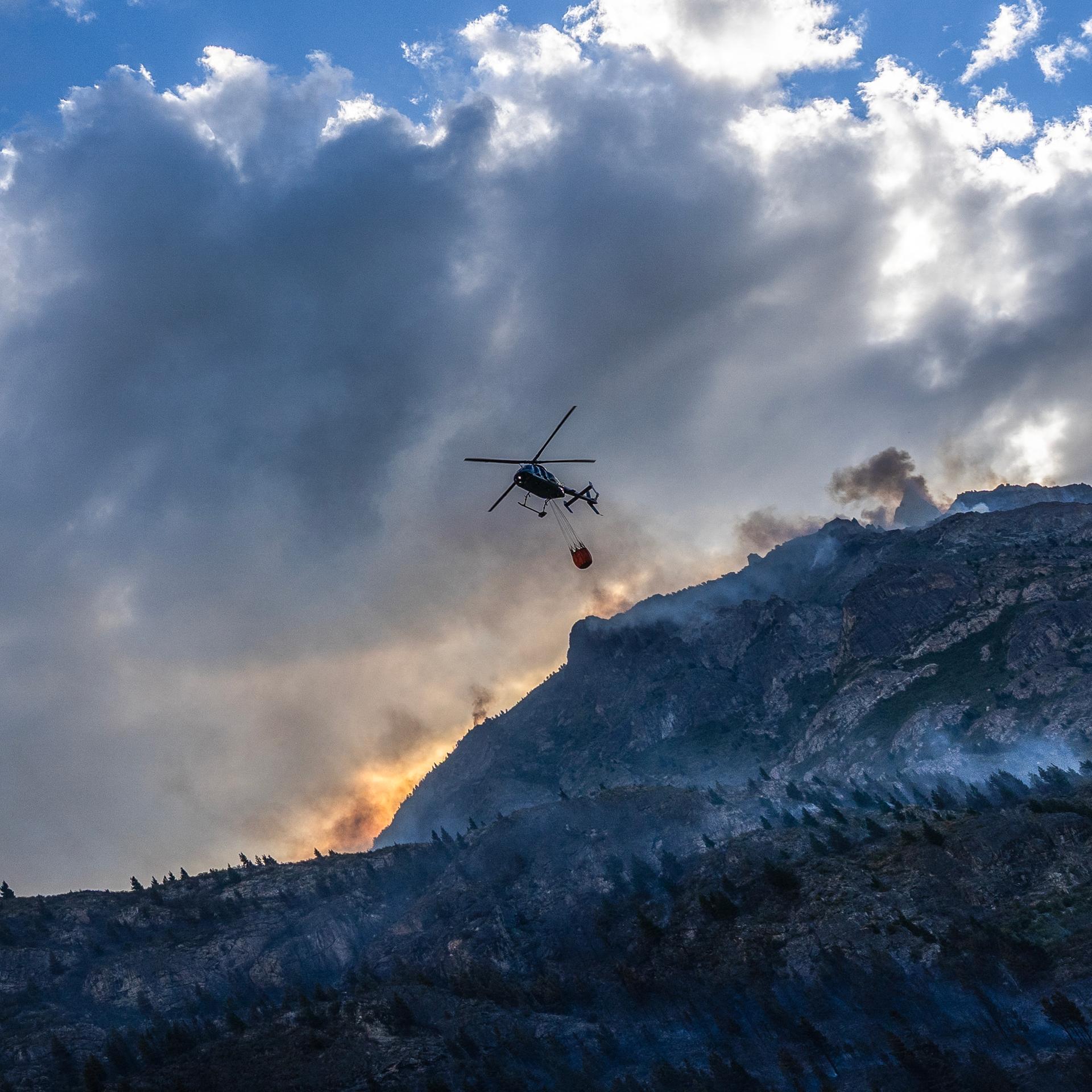 Argentinien - Notstand wegen wochenlanger Waldbrände ausgerufen