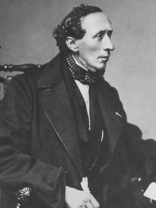 Schwarzweißporträt von Hans Christian Andersen