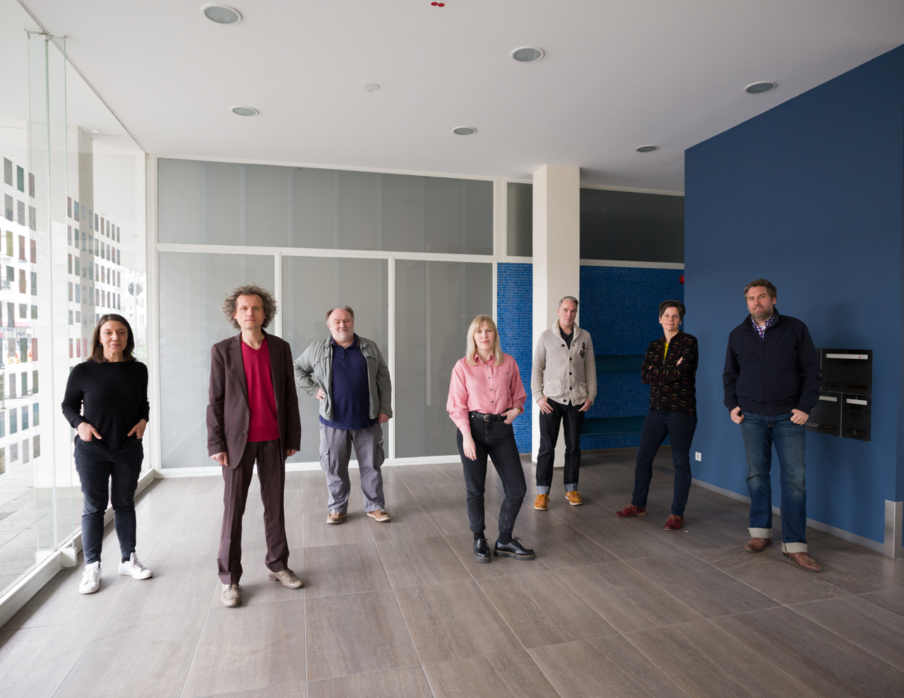 Die Jury des Deutschen Buchpreises 2022 (v.l.n.r.): Selma Wels, Uli Ormanns, Erich Klein, Miriam Zeh, Frank Menden, Isabelle Vonlanthen, Jan Wiele