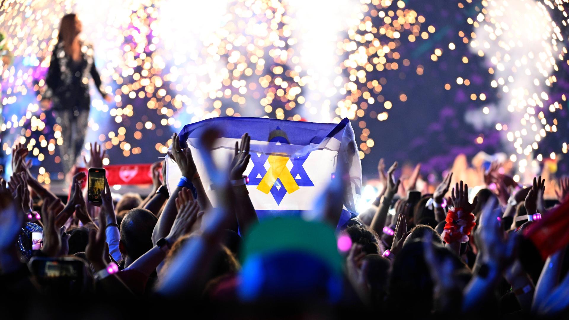 Israelische Fans beim ESC in Basel 2025. Israelische Fans beim ESC in Basel 2025.