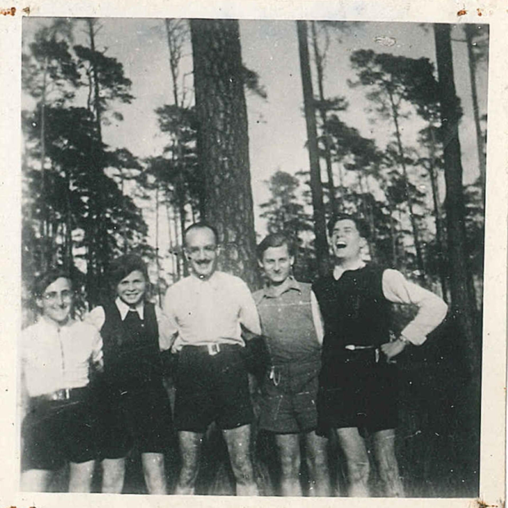 Versteckt überleben - Geheimer jüdischer Widerstand im Holocaust