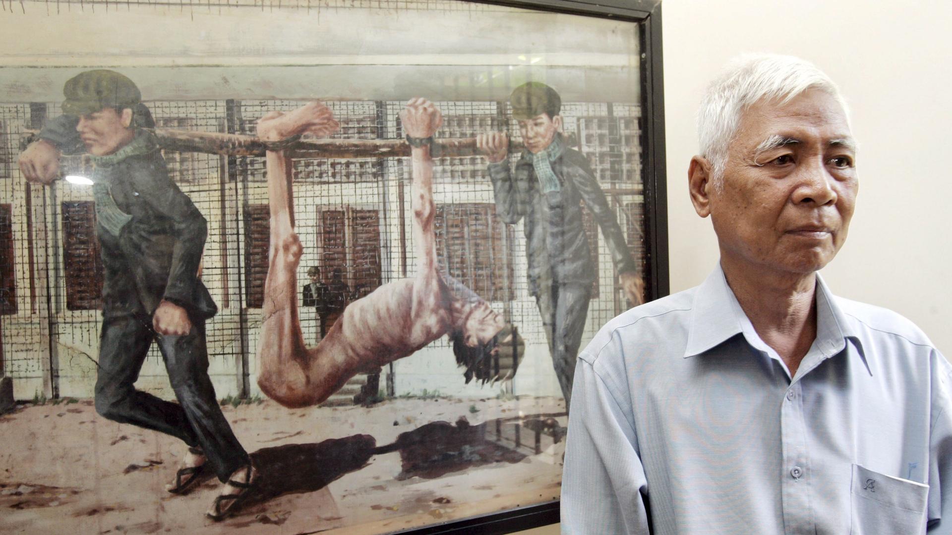 Vann Nath, 62, kambodschanischer Überlebender des Khmer Rouge Gefängnisses S-21. 