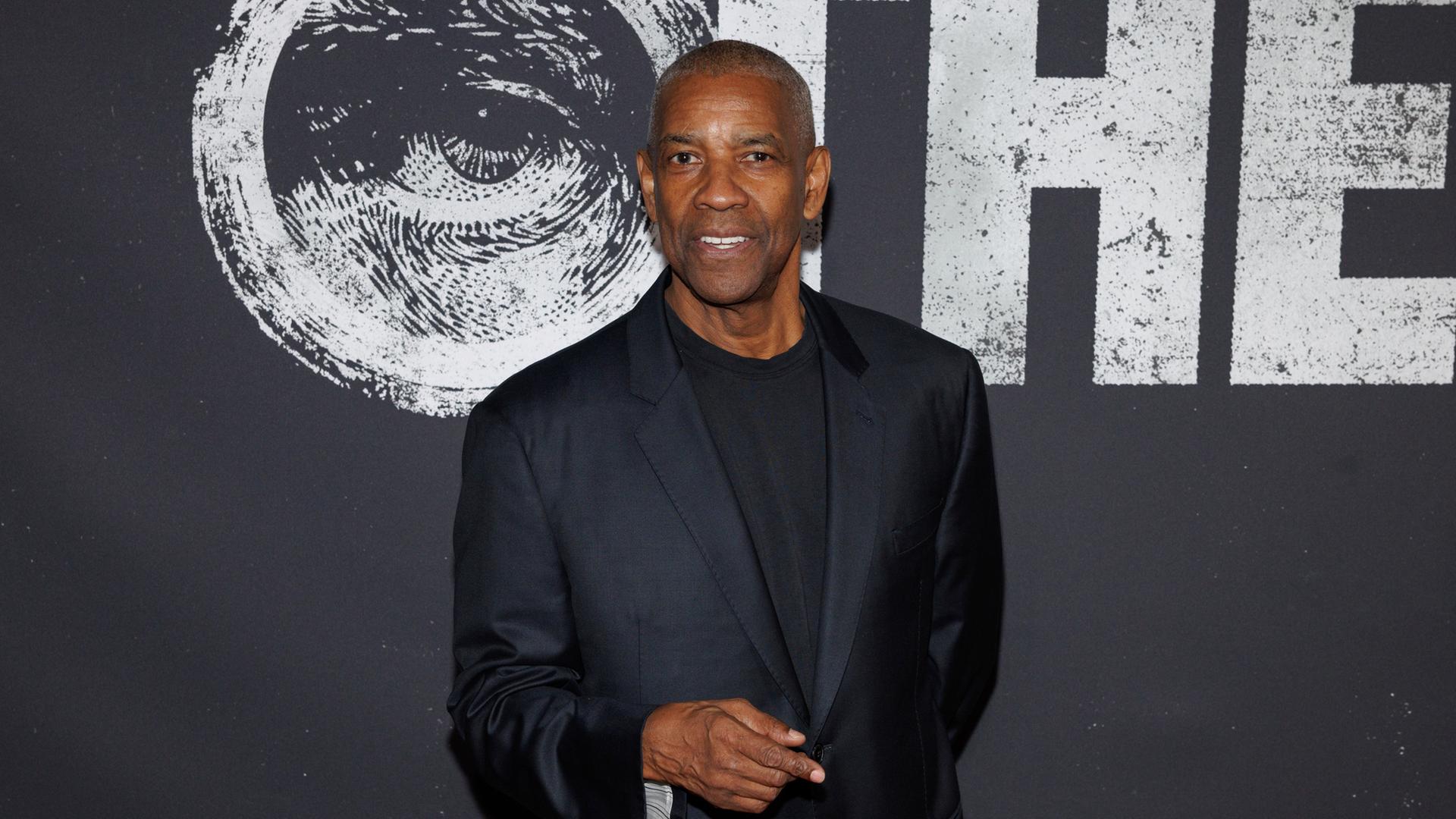 Denzel Washington besucht die Broadway-Premiere von William Shakespeares "Othello" im Barrymore Theatre in New York. 