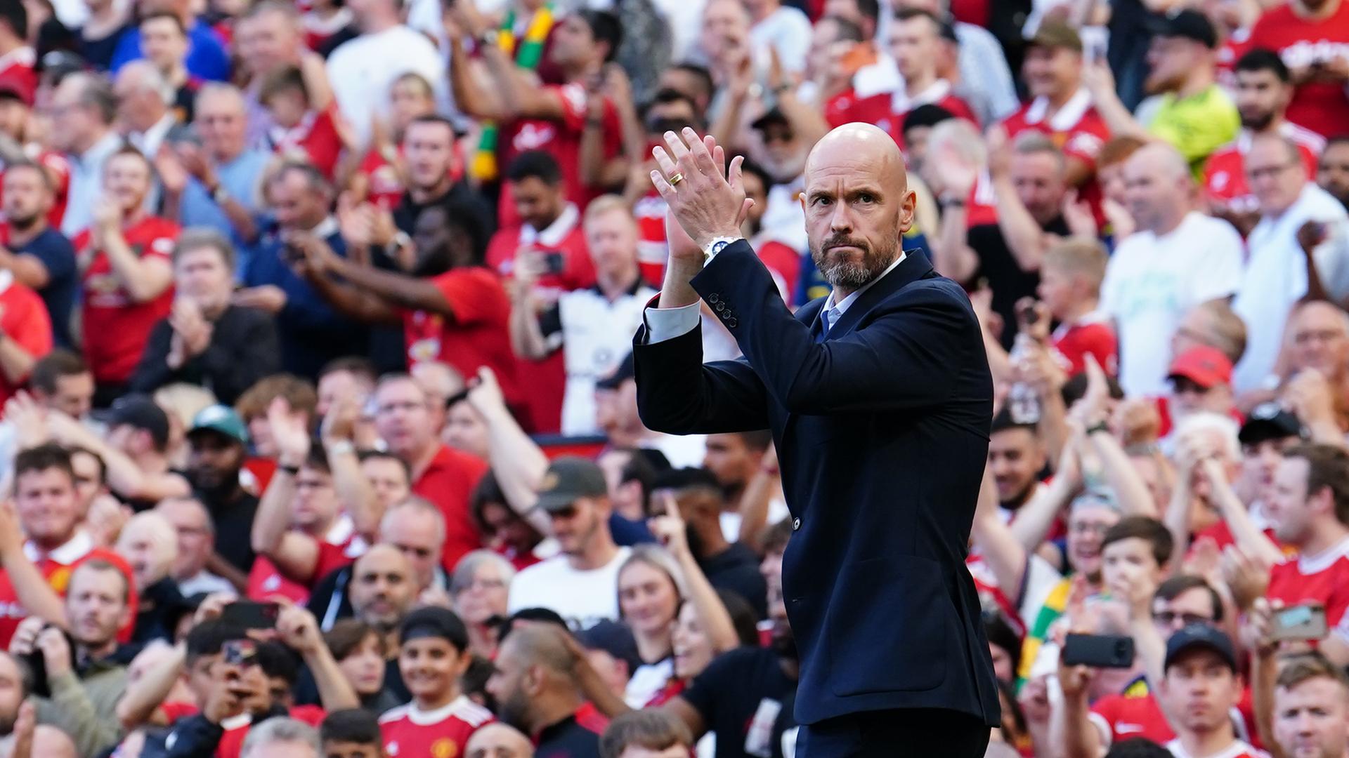 Eine Spielszene aus dem Stadion mit Manchester United-Trainer Erik ten Hag. Eine Spielszene aus dem Stadion mit Manchester United-Trainer Erik ten Hag.