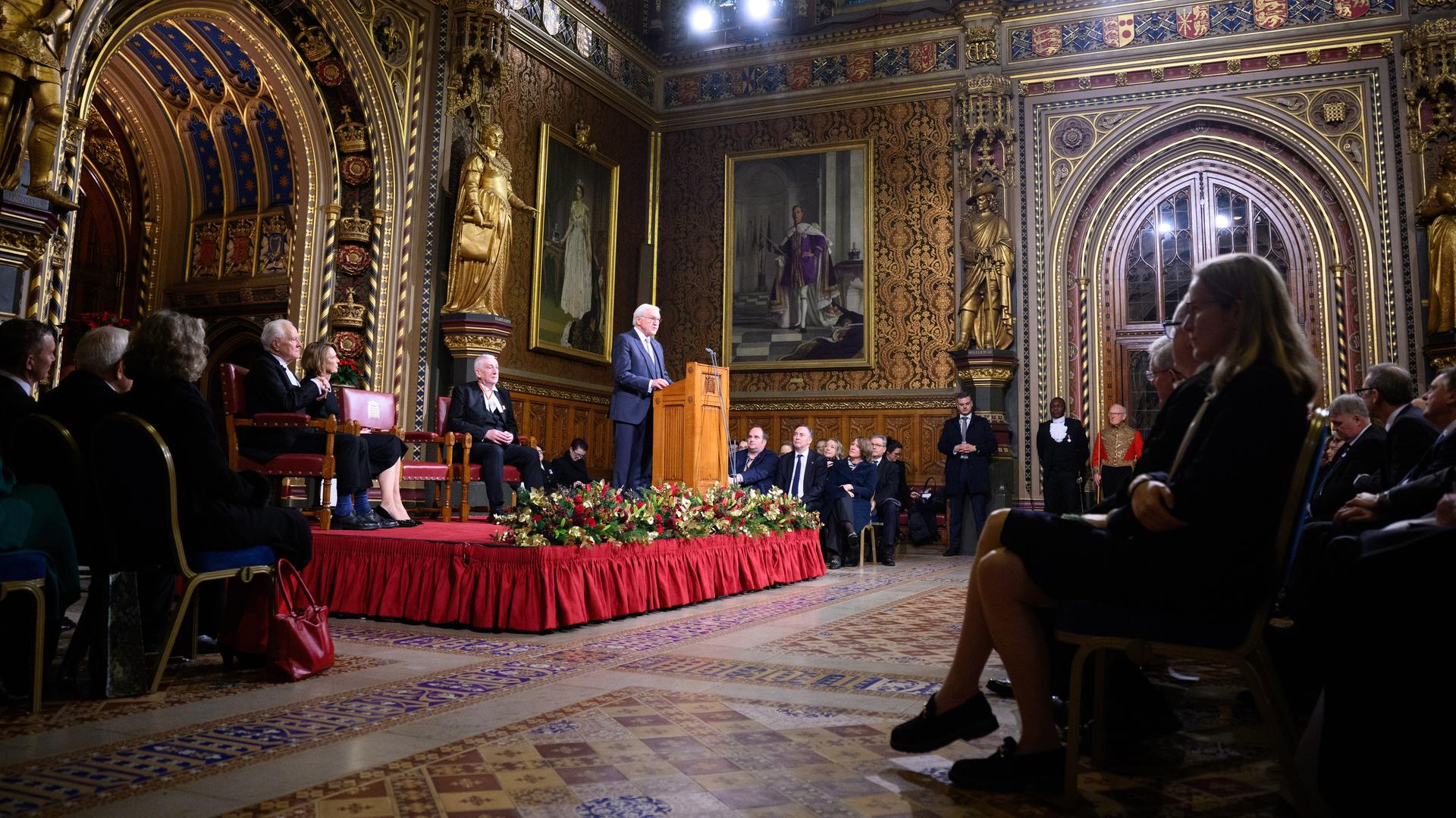 London: Bundespräsident Frank-Walter Steinmeier spricht im Westminster-Palast vor dem britischen Parlament. 